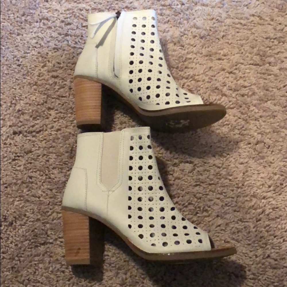 Toms Peep Toe Boot